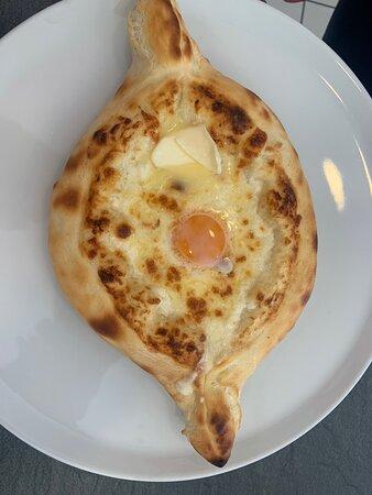 Pane Georgiano